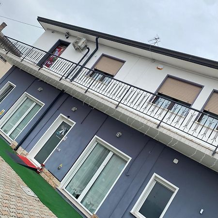 Mare&Terra... Alloggi Nel Delta Polesine Camerini Zewnętrze zdjęcie
